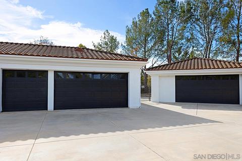 3120 Knottwood Way, Fallbrook, CA 92028 photo 4