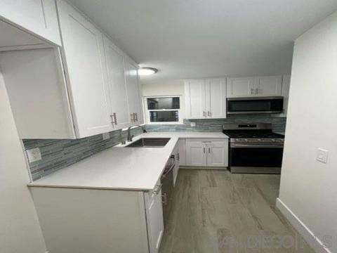 4725 Westridge Dr, Oceanside, CA 92056 photo 4