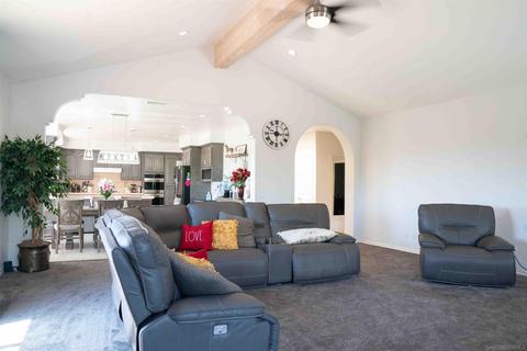 308 Mason Rd, Vista, CA 92084 photo 8