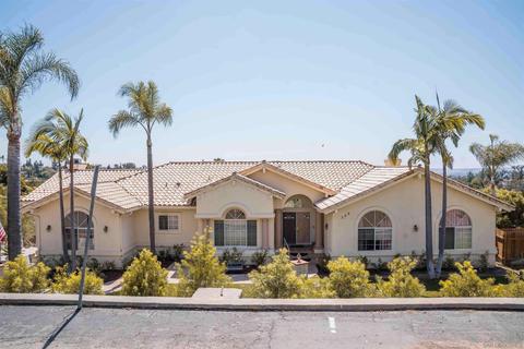 308 Mason Rd, Vista, CA 92084 photo 3