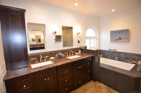 1539 Madrid Dr, Vista, CA 92081 photo 32