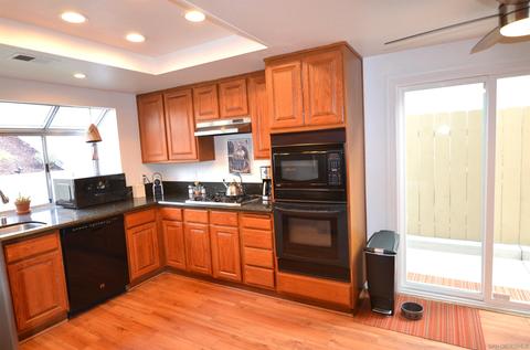 1539 Madrid Dr, Vista, CA 92081 photo 12