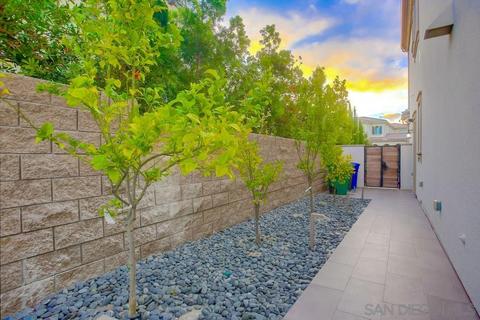 2575 Glasgow Dr, Carlsbad, CA 92010 photo 38