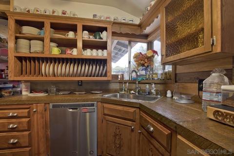 1566 Melvin Ln, El Cajon, CA 92021 photo 10