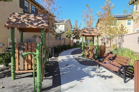 205 Oberlander Way, Fallbrook, CA 92028 photo 29