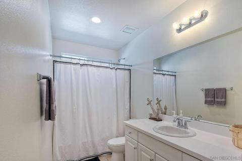 205 Oberlander Way, Fallbrook, CA 92028 photo 16