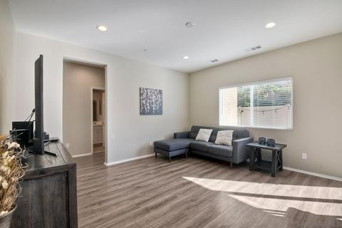 205 Oberlander Way, Fallbrook, CA 92028 photo 8