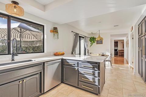 2268 Gird Rd, Fallbrook, CA 92028 photo 9