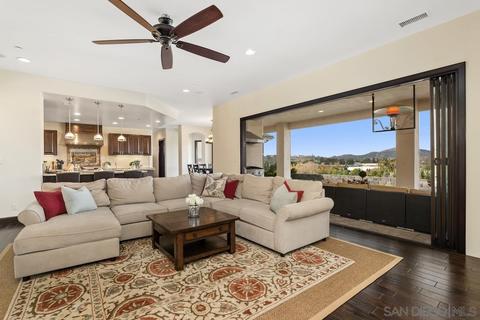 12815 Gate Dr, Poway, CA 92064 photo 12