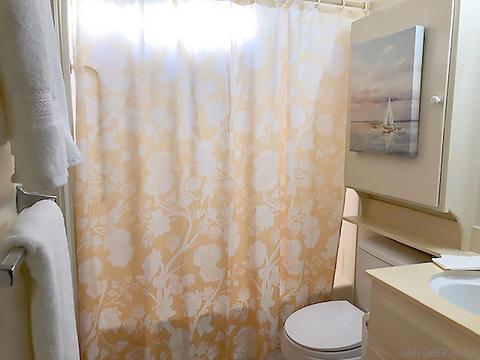 1771 Round Tree Dr, Oceanside, CA 92056 photo 13