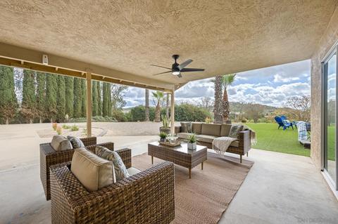 2250 Mountain Ln, Ramona, CA 92065 photo 2