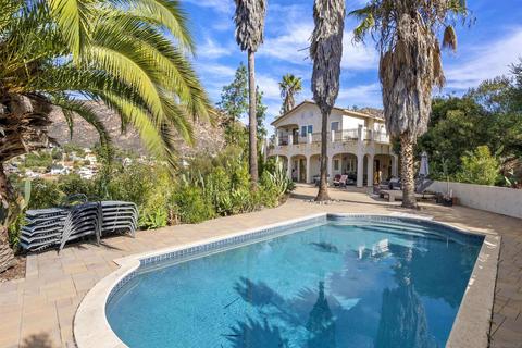 520 Silverbrook Dr, El Cajon, CA 92019 photo 59