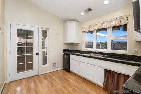 3219 Fairview Dr, Vista, CA 92084 photo 23