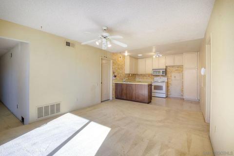 2102 Terrace View Pl, Escondido, CA 92026 photo 9
