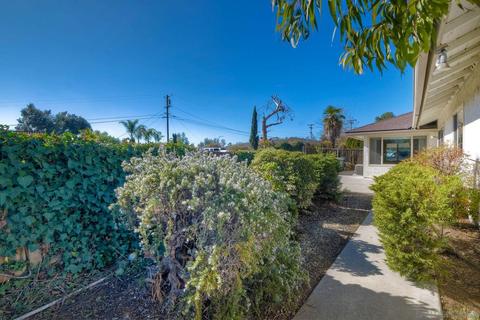 2102 Terrace View Pl, Escondido, CA 92026 photo 30