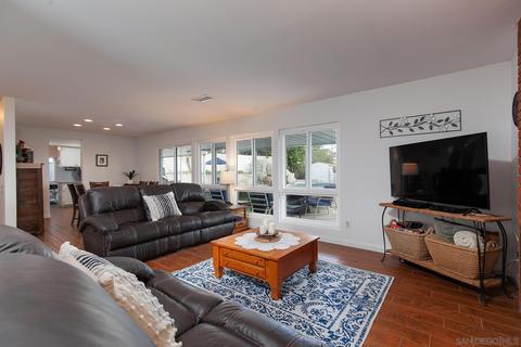 14755 Poway Mesa Dr, Poway, CA 92064 photo 5