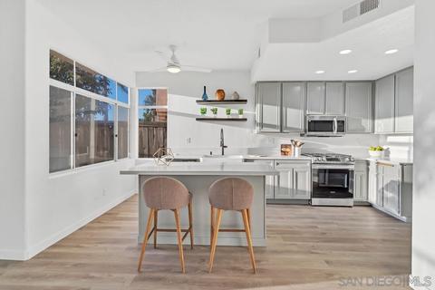 1518 Corte Roberto, Oceanside, CA 92056 photo 7