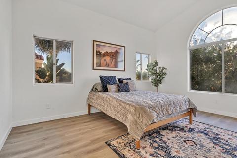 1518 Corte Roberto, Oceanside, CA 92056 photo 18