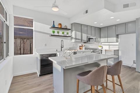 1518 Corte Roberto, Oceanside, CA 92056 photo 8