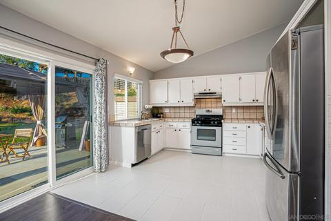 9954 Kincaid St, Santee, CA 92071 photo 10
