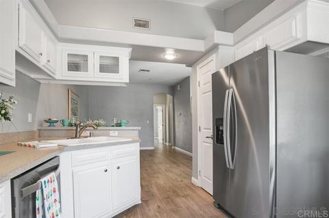 367 Brotherton Gln, Escondido, CA 92025 photo 6