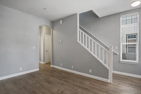 367 Brotherton Gln, Escondido, CA 92025 photo 9