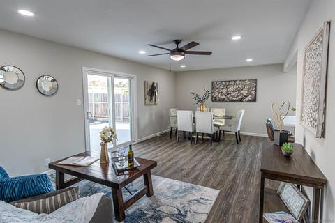 1109 Rhea Pl, Vista, CA 92084 photo 3