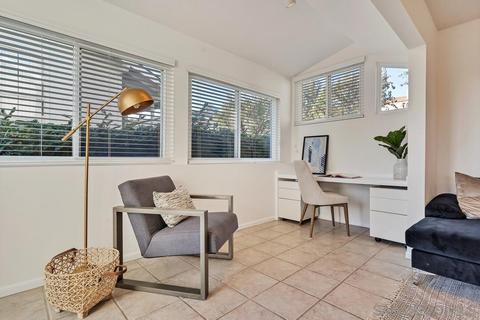2284 Caminito Castillo, La Jolla, CA 92037 photo 18