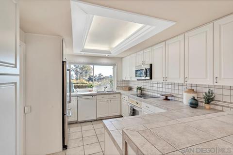 2284 Caminito Castillo, La Jolla, CA 92037 photo 21