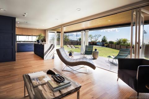 5901 Avenida Chamnez, La Jolla, CA 92037 photo 2