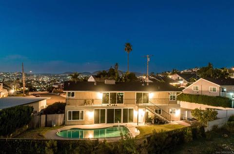 7915 Shadow Hill Dr, La Mesa, CA 91941 photo 17