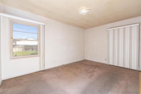 826 W E St, Ontario, CA 91762 photo 15