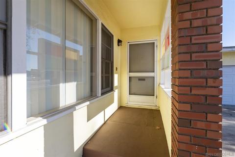 826 W E St, Ontario, CA 91762 photo 3