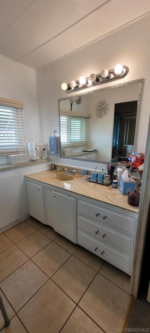 14043 Gardenia Ave, Poway, CA 92064 photo 8