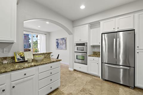 3174 Via Iris, Carlsbad, CA 92009 photo 4