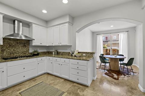 3174 Via Iris, Carlsbad, CA 92009 photo 5