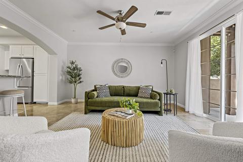 3174 Via Iris, Carlsbad, CA 92009 photo 2
