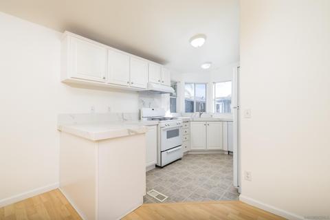 1010 E Bobier Dr #SPC 58, Vista, CA 92084 photo 6