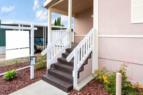 1010 E Bobier Dr #SPC 58, Vista, CA 92084 photo 2