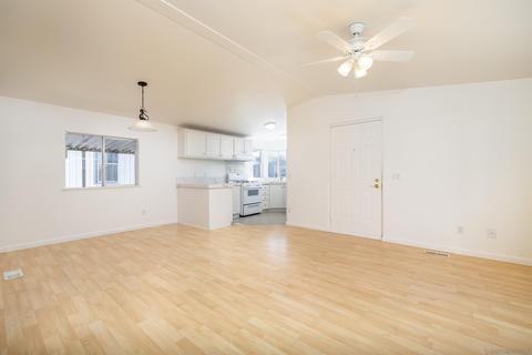 1010 E Bobier Dr #SPC 58, Vista, CA 92084 photo 9
