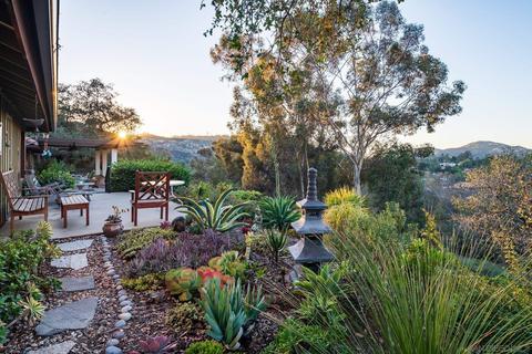 25909 Kornblum Dr, Escondido, CA 92026 photo 32