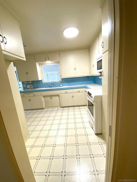 909 1st St, Coronado, CA 92118 photo 15