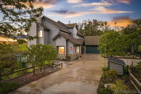 1507 Knoll Park Ln, Fallbrook, CA 92028 photo 2