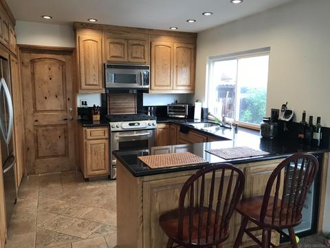 2701 Jacaranda Ave, Carlsbad, CA 92009 photo 2