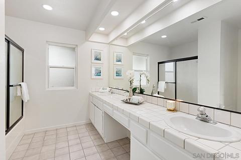 1499 Chaparral Way, Oceanside, CA 92057 photo 14