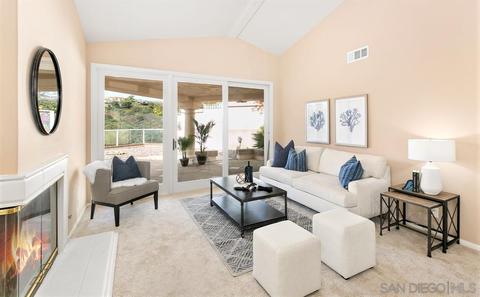 5562 Caminito Genio, La Jolla, CA 92037 photo 9