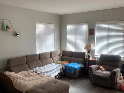 335 Monument Pkwy, Perris, CA 92570 photo 4