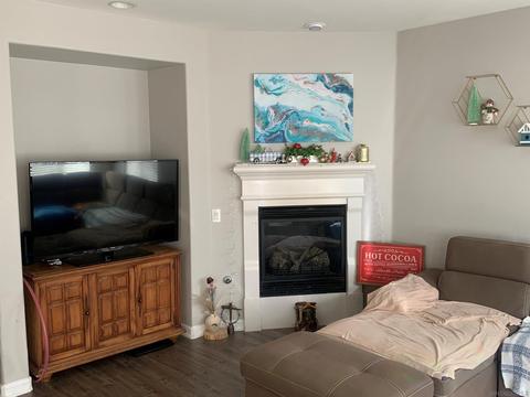 335 Monument Pkwy, Perris, CA 92570 photo 3