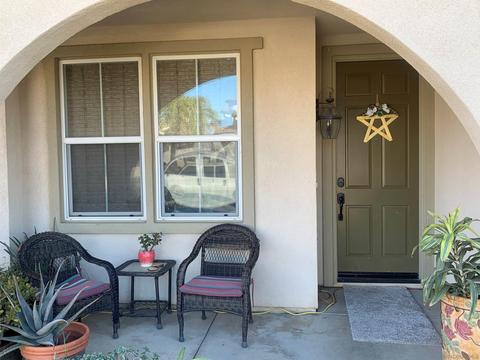 335 Monument Pkwy, Perris, CA 92570 photo 2