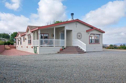 1554 Round Potrero Rd, Potrero, CA 91963 photo 1